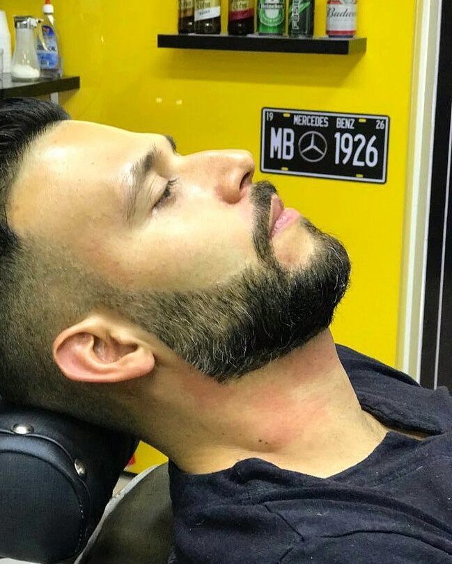 Barba alinhada